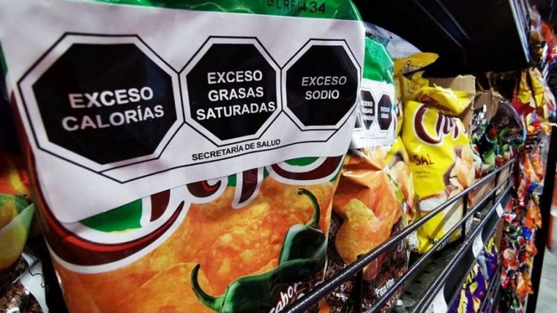Salud asegura que las empresas están cumpliendo con la Ley de Etiquetado Frontal